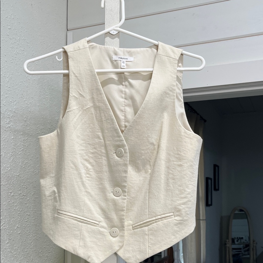 Maurices Cream Vest
